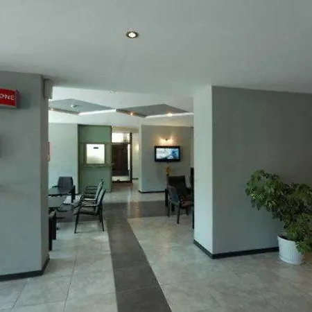 מלון Tsarevets 2*