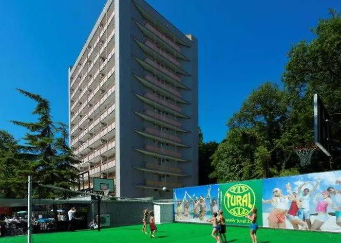 Tsarevets Golden Sands